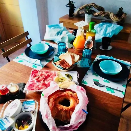 Guest B&b&d Nocleg ze śniadaniem Malaga